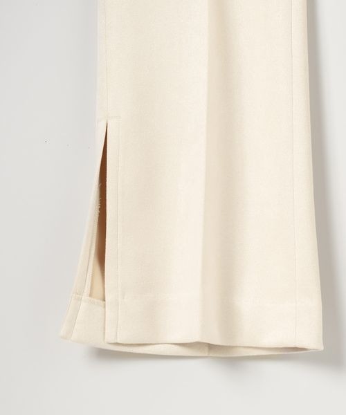 JEANASIS（ジーナシス）の「サスティナブルヌバックライクフレアパンツ/965455（その他パンツ・レディース・スミクロ/パープル/テラコッタ/オフホワイト/イエロー/ブラック/ブルー・X-SMALL/SMALL/MEDIUM）」の12枚目の写真