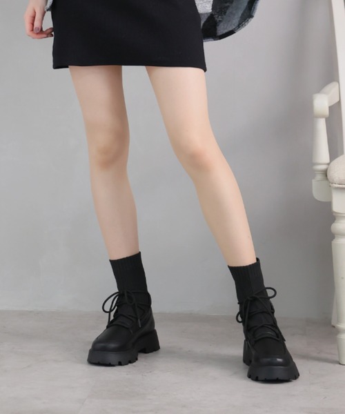 VIVIAN(ヴィヴィアン)の「厚底レースアップニットブーツ ZOZOTOWN+オフィシャルサイト限定商品(ブーツ・レディース・アイボリー/ブラック・M/L/LL/S)」の11枚目の写真