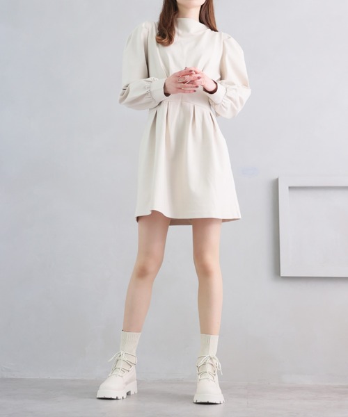 VIVIAN(ヴィヴィアン)の「厚底レースアップニットブーツ ZOZOTOWN+オフィシャルサイト限定商品(ブーツ・レディース・アイボリー/ブラック・M/L/LL/S)」の7枚目の写真