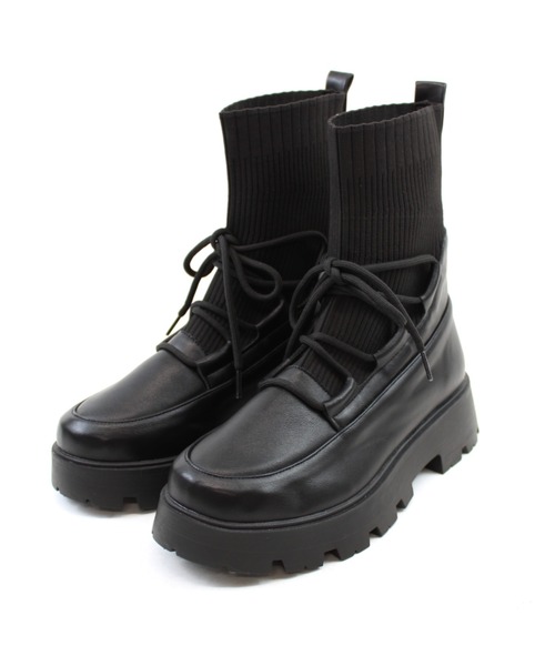 VIVIAN(ヴィヴィアン)の「厚底レースアップニットブーツ ZOZOTOWN+オフィシャルサイト限定商品(ブーツ・レディース・アイボリー/ブラック・M/L/LL/S)」の18枚目の写真