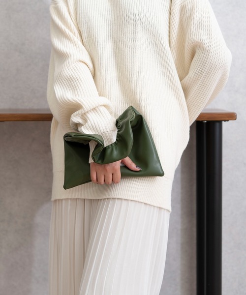 HELOYSE（エロイーズ）の「【HELOYSE/エロイーズ】 トースト PUレザー SM（ハンドバッグ・レディース・シルバー/シルバー系その他/カーキ/ベージュ/ブラック/ボルドー・FREE）」の18枚目の写真