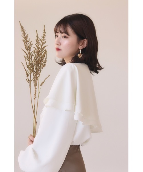 mellowneon（メロウネオン）の「ケープバルーンブラウス（シャツ/ブラウス・レディース・アイボリー・FREE）」の11枚目の写真