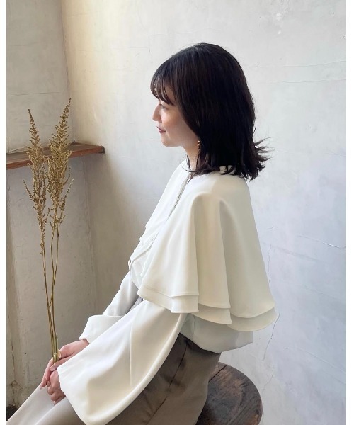 mellowneon（メロウネオン）の「ケープバルーンブラウス（シャツ/ブラウス・レディース・アイボリー・FREE）」の7枚目の写真