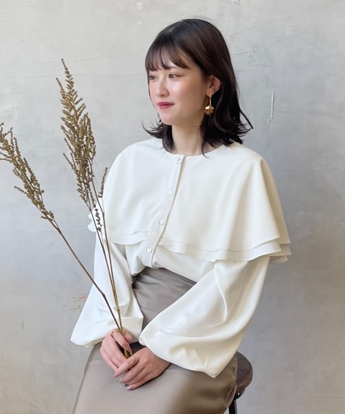 mellowneon（メロウネオン）の「ケープバルーンブラウス（シャツ/ブラウス・レディース・アイボリー・FREE）」の4枚目の写真