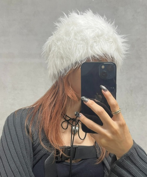 WHO'S WHO gallery（フーズフーギャラリー）の「シャギーニットワッチ（ニットキャップ/ビーニー・レディース・ブラック/アイボリー・FREE）」の2枚目の写真