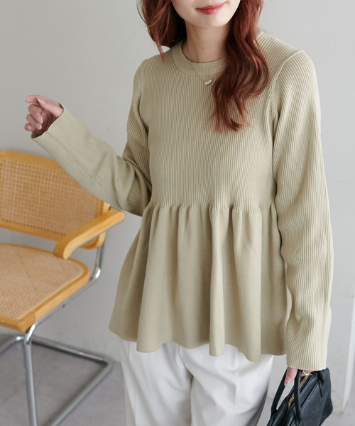 DISCOAT（ディスコート）の「《新色追加/リバイバル》【WEB限定】リブ切替ペプラムプルオーバー（ニット/セーター・レディース・グリーン/モカ/アイボリー/ブラック/ホワイト×ブラック/グレー/マスタード/ブラック系その他/ライトベージュ/ブラウン/ネイビー/チャコールグレー/グリーン系その他・FREE）」の17枚目の写真