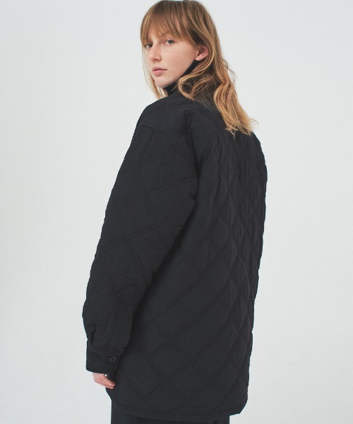 soduk(スドーク)の「padded jacket(ダウンジャケット/コート・レディース・グレー/ブラック・ONE SIZE)」の4枚目の写真