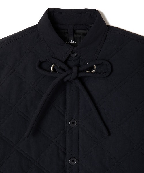 soduk(スドーク)の「padded jacket(ダウンジャケット/コート・レディース・グレー/ブラック・ONE SIZE)」の8枚目の写真