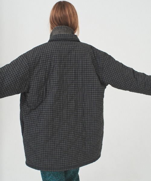 soduk(スドーク)の「padded jacket(ダウンジャケット/コート・レディース・グレー/ブラック・ONE SIZE)」の12枚目の写真