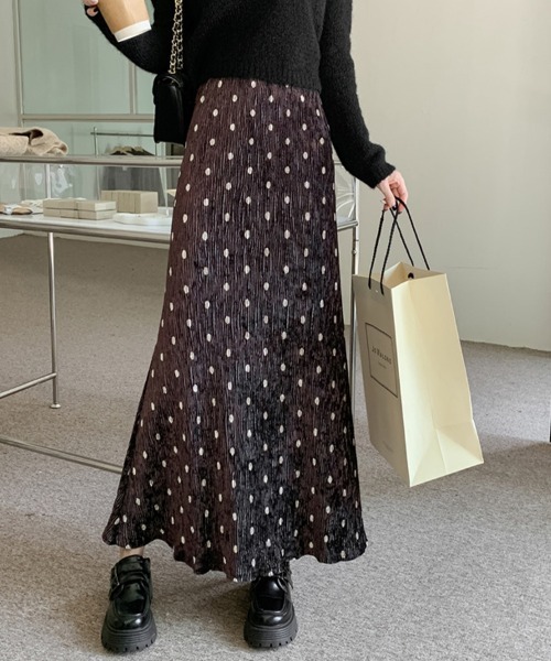 Doux Belle（ドゥーベル）の「ドット柄リブロングスカート（スカート・レディース・ブラック/ベージュ/ブラウン・MEDIUM）」の14枚目の写真