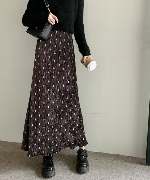 Doux Belle（ドゥーベル）の「ドット柄リブロングスカート（スカート・レディース・ブラック/ベージュ/ブラウン・MEDIUM）」の16枚目の写真