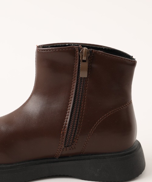 URBAN CHERRY（アーバンチェリー）の「ウエッジソールショートブーツ（ブーツ・キッズ・ブラック/ブラウン・19.5cm/21.5cm/21.0cm/18.5cm/20.0cm/17.0cm/17.5cm）」の11枚目の写真