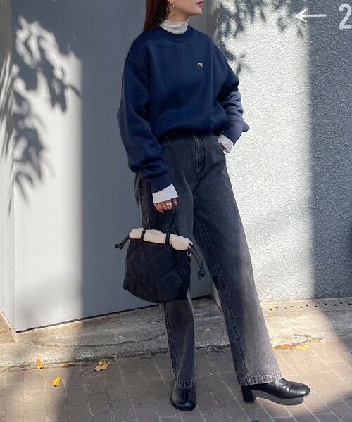 fredy emue(フレディエミュ)の「ストレートデニムパンツ【ネームパッチあり】(デニムパンツ・レディース・サックスブルー/ブラック/ブルー・38/36)」の9枚目の写真