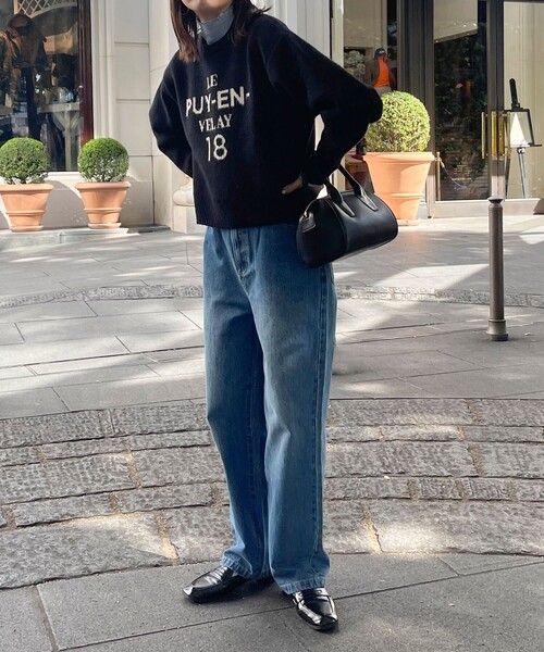 fredy emue(フレディエミュ)の「ストレートデニムパンツ【ネームパッチあり】(デニムパンツ・レディース・サックスブルー/ブラック/ブルー・38/36)」の18枚目の写真