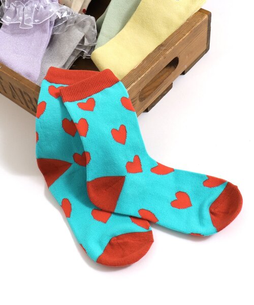 BREEZE(ブリーズ)の「GIRLS総柄いろいろソックス(ソックス/靴下・キッズ・ブルー/ピンク/アイボリー・15 /18/21)」の2枚目の写真