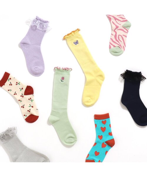 BREEZE(ブリーズ)の「GIRLS総柄いろいろソックス(ソックス/靴下・キッズ・ブルー/ピンク/アイボリー・15 /18/21)」の9枚目の写真