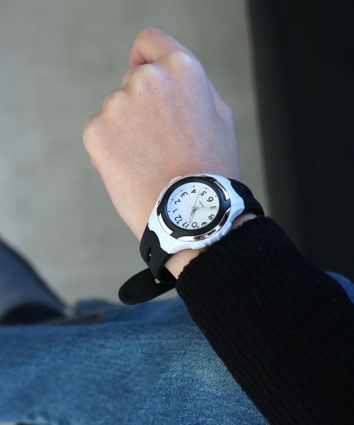 SiNCERE(シンシア)の「〈nattito/ナティート〉casual watch/カジュアルウォッチ ファシー(アナログ腕時計・レディース・ホワイト/ピンク/グリーン/グレー/ブルー/ブラック・ONE SIZE)」の3枚目の写真