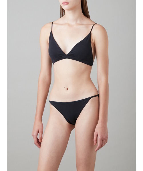 UNDERSON UNDERSON（アンダーソン アンダーソン）の「ファッショントライアングルブラ（ブラジャー・レディース・ブラック/ナチュラル・0/2/1）」の4枚目の写真