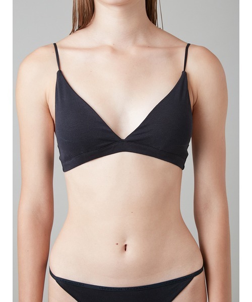 UNDERSON UNDERSON（アンダーソン アンダーソン）の「ファッショントライアングルブラ（ブラジャー・レディース・ブラック/ナチュラル・0/2/1）」の6枚目の写真