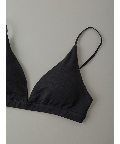 UNDERSON UNDERSON（アンダーソン アンダーソン）の「ファッショントライアングルブラ（ブラジャー・レディース・ブラック/ナチュラル・0/2/1）」の13枚目の写真