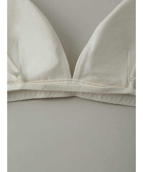 UNDERSON UNDERSON（アンダーソン アンダーソン）の「ファッショントライアングルブラ（ブラジャー・レディース・ブラック/ナチュラル・0/2/1）」の16枚目の写真
