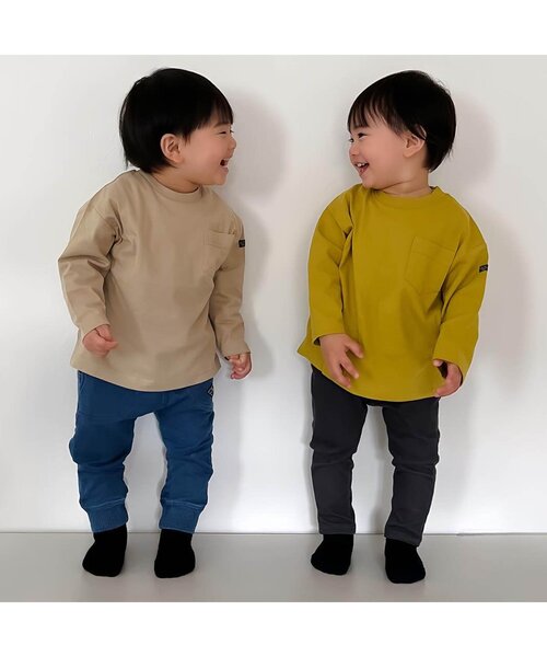 BREEZE(ブリーズ)の「【WEB限定・ユニセックス】ボーダー&無地長袖Tシャツ(Tシャツ/カットソー・キッズ・ベージュ/ピンク/イエロー/その他11/その他12/ブルー/グリーン/エメラルド/クリーム/ブラック/レッド/オフホワイト・90/130/140/100/110/120/150)」の14枚目の写真