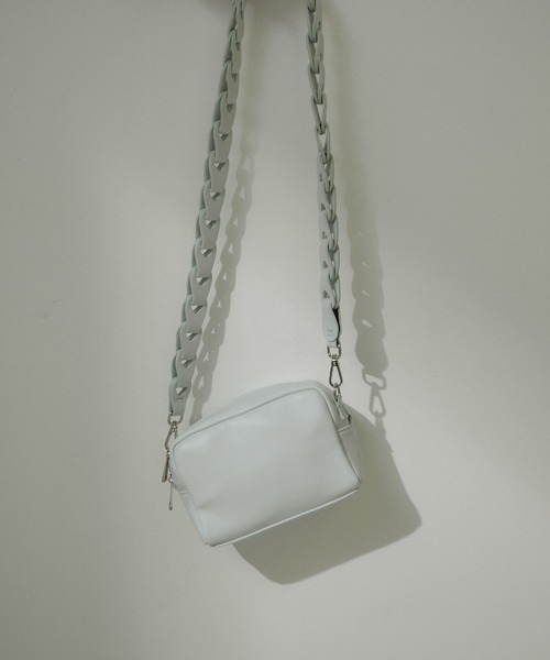 SALON adam et rope'(サロン アダム エ ロペ)の「モチーフショルダーミニバッグ(ショルダーバッグ・レディース・ブラック/ゴールド/ブルー系その他4・FREE)」の12枚目の写真