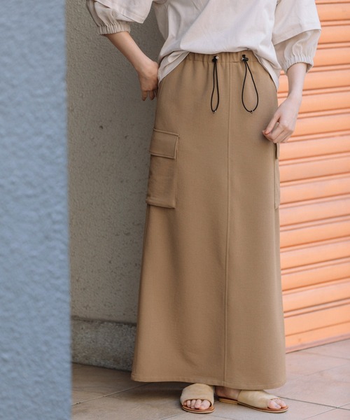 Munich（ミューニック）の「ストレッチドビーマキシカーゴスカート（スカート・レディース・キャメル/ホワイト/ブラック・S/M）」の12枚目の写真