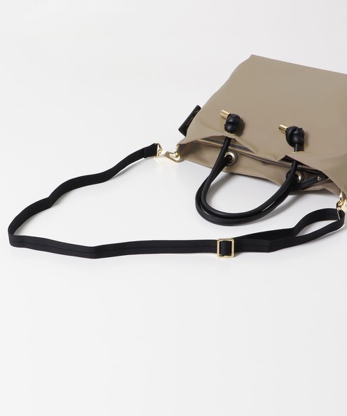 VIOLAd'ORO（ヴィオラドーロ）の「VIOLAd’ORO　BIANCA TOTE S（トートバッグ・レディース・ブラック/ライトベージュ/グリーン系その他/ベージュ・SMALL）」の9枚目の写真
