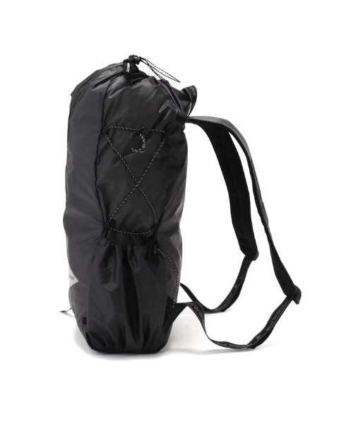 and wander（アンドワンダー）の「and wander/アンドワンダー  sil daypack  5744975199（バックパック/リュック・メンズ・チャコールグレー/オフホワイト/イエロー/ブルー/ブラック・FREE）」の8枚目の写真