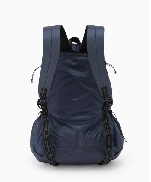 and wander（アンドワンダー）の「and wander/アンドワンダー  sil daypack  5744975199（バックパック/リュック・メンズ・チャコールグレー/オフホワイト/イエロー/ブルー/ブラック・FREE）」の22枚目の写真