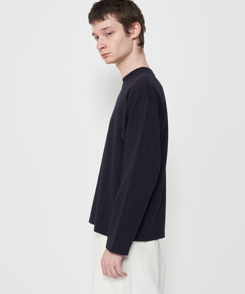 GALERIE VIE(ギャルリー ヴィー)の「コットン吊り天竺 ロングスリーブカットソー(Tシャツ/カットソー・メンズ・ネイビー/ホワイト/ブラック・M/S)」の6枚目の写真