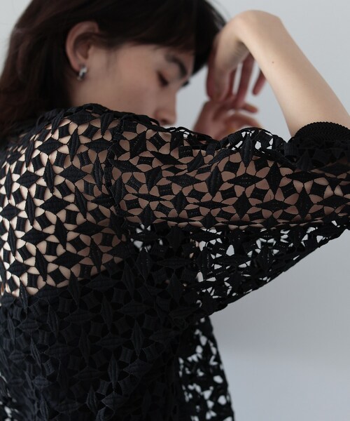 GALLEST（ギャレスト）の「◆レースクロップドトップス（シャツ/ブラウス・レディース・ブラック/ベージュ/オフホワイト・38）」の10枚目の写真