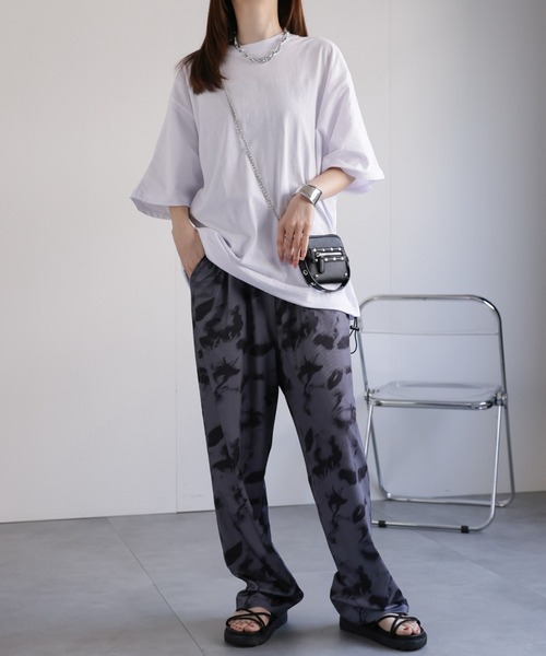 CREARE -LINO-（クレアーレリノ）の「〈2025SS新柄追加〉波柄ルーズパンツ/リラックスワイドパンツ/ユニセックス商品（その他パンツ・メンズ・ブラック系その他/ブラック/グレー系その他/ホワイト系その他・FREE）」の17枚目の写真