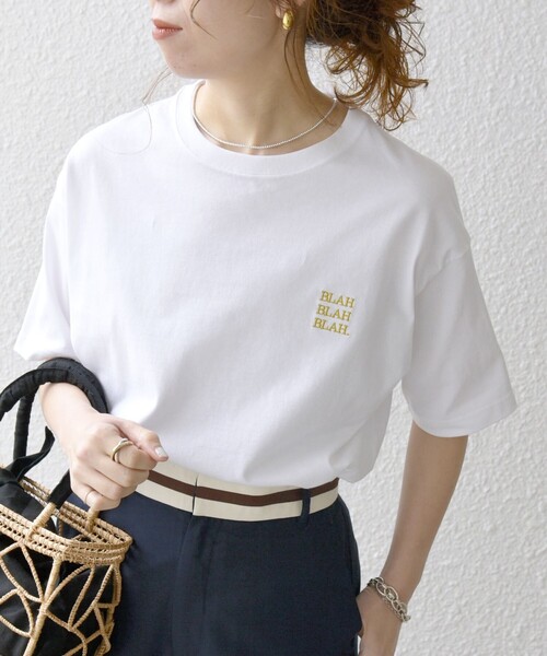 SHIPS any(シップス エニィ)の「【WEB限定】SHIPS any: BLAH BLAH BLAH.ワンポイント 刺繍 ルーズ Tシャツ(ユニセックス)◇(Tシャツ/カットソー・メンズ・ネイビー/ホワイト/ブラック/グレー・SMALL/MEDIUM/LARGE/X-LARGE)」の5枚目の写真