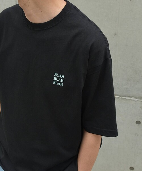 SHIPS any（シップス エニィ）の「【WEB限定】SHIPS any: BLAH BLAH BLAH.ワンポイント 刺繍 ルーズ Tシャツ(ユニセックス)◇（Tシャツ/カットソー・メンズ・ネイビー/ホワイト/ブラック/グレー・SMALL/MEDIUM/LARGE/X-LARGE）」の22枚目の写真