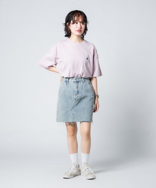 BEVERLY HILLS POLO CLUB(ビバリーヒルズポロクラブ)の「【BEVERLY HILLS POLO CLUB/ビバリーヒルズポロクラブ】ワンポイント刺繍Tシャツ(Tシャツ/カットソー・レディース・オフホワイト/サックスブルー/スミクロ/ネイビー/グリーン/ピンク・MEDIUM/LARGE)」の19枚目の写真