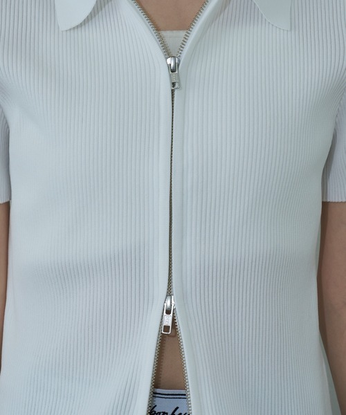 COLONY 2139（コロニートゥーワンスリーナイン）の「エステルヤーン半袖衿付きWジップトップス（カーディガン/ボレロ・レディース・ブラック/ホワイト/ライトグレー・FREE）」の6枚目の写真