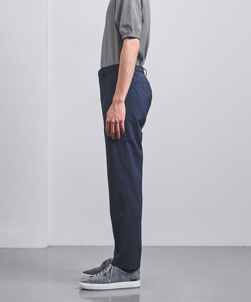 UNITED ARROWS（ユナイテッドアローズ）の「ポリエステル/T＆T ノープリーツパンツ COZY -ウォッシャブル・ストレッチ・防しわ性（着用しわ）-（その他パンツ・メンズ・ベージュ/ロイヤルブルー・S/M/L/XL/XXL）」の8枚目の写真
