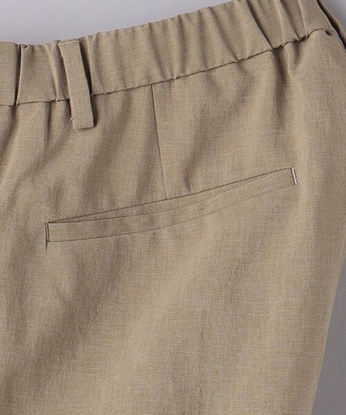 UNITED ARROWS（ユナイテッドアローズ）の「ポリエステル/T＆T ノープリーツパンツ COZY -ウォッシャブル・ストレッチ・防しわ性（着用しわ）-（その他パンツ・メンズ・ベージュ/ロイヤルブルー・S/M/L/XL/XXL）」の14枚目の写真