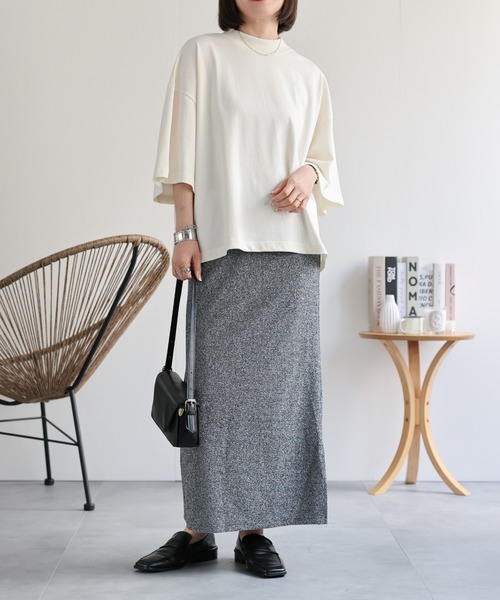 ap retro(アプレトロ)の「ビッグシルエットTシャツ(Tシャツ/カットソー・レディース・イエロー/ブラック/アイボリー・MEDIUM)」の12枚目の写真