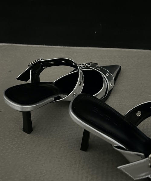 HALEY PESCA（ヘーリーペスカ）の「HALEY PESCA/ポインテッドトゥ　ベルトハイヒールサンダル（サンダル・レディース・シルバー/アイボリー/ブラック・38/36/40）」の15枚目の写真