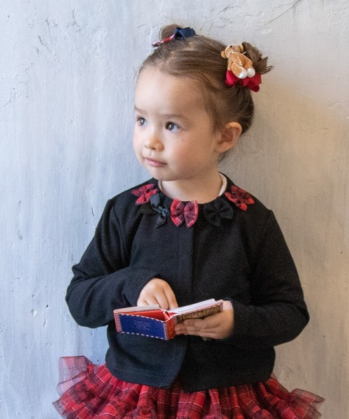 panpantutu（パンパンチュチュ）の「デコレーションカーディガン(80-130cm)（カーディガン/ボレロ・キッズ・ピンク/ネイビー/ブラック×レッド/レッド・90cm/110cm/80ｃｍ/130cm/100cm/120cm）」の2枚目の写真