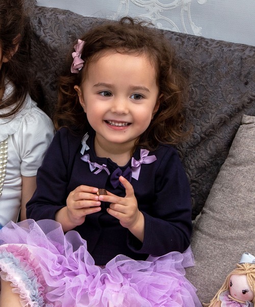 panpantutu（パンパンチュチュ）の「デコレーションカーディガン(80-130cm)（カーディガン/ボレロ・キッズ・ピンク/ネイビー/ブラック×レッド/レッド・90cm/110cm/80ｃｍ/130cm/100cm/120cm）」の6枚目の写真