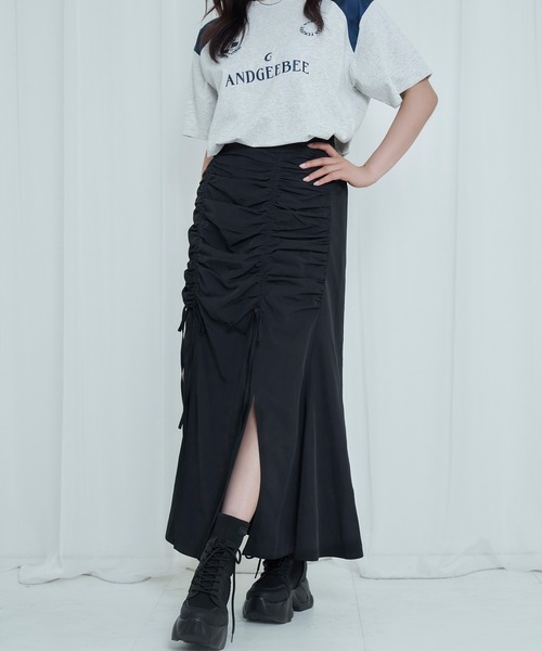ANDGEEBEE(アンジービー)の「ギャザーリボンスカート(スカート・レディース・チャコールグレー/ブラック・FREE)」の11枚目の写真