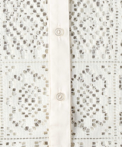 HONEYSUCKLE ROSE(ハニーサックルローズ)の「【HONEYSUCKLE ROSE】レース半袖シャツ(シャツ/ブラウス・レディース・ブラック/オフホワイト・M/L/XL)」の10枚目の写真