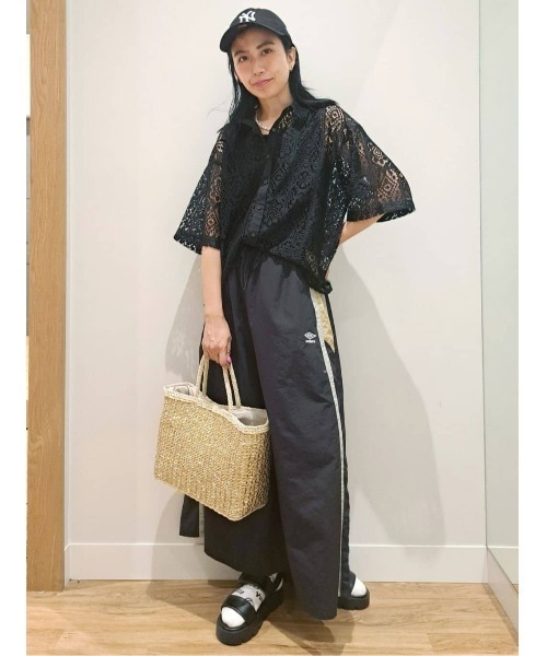 HONEYSUCKLE ROSE(ハニーサックルローズ)の「【HONEYSUCKLE ROSE】レース半袖シャツ(シャツ/ブラウス・レディース・ブラック/オフホワイト・M/L/XL)」の15枚目の写真