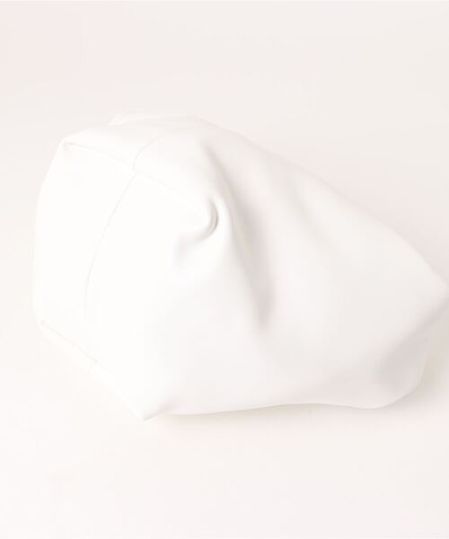Uenui(ウニュイ)の「【ZOZO限定】ミニ ハンドバッグ 手持ち 小ぶり ベーシック(ハンドバッグ・レディース・ブラウン/ホワイト/ブラック/ベージュ・FREE)」の11枚目の写真
