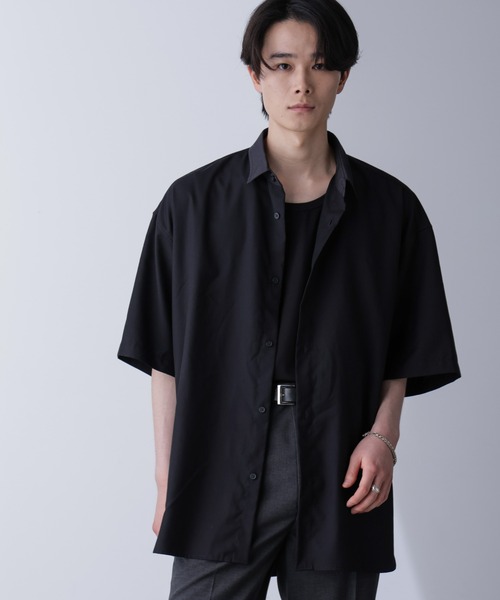 NANO universe(ナノユニバース)の「バイカラードレープシャツ 半袖(シャツ/ブラウス・メンズ・ブラック/ホワイト・M/L)」の20枚目の写真