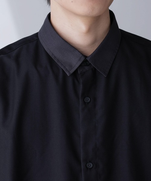 NANO universe(ナノユニバース)の「バイカラードレープシャツ 半袖(シャツ/ブラウス・メンズ・ブラック/ホワイト・M/L)」の6枚目の写真